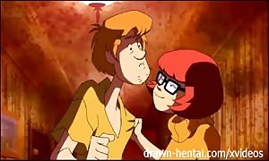 Scooby Doo hentai - Velma likes it in the butt